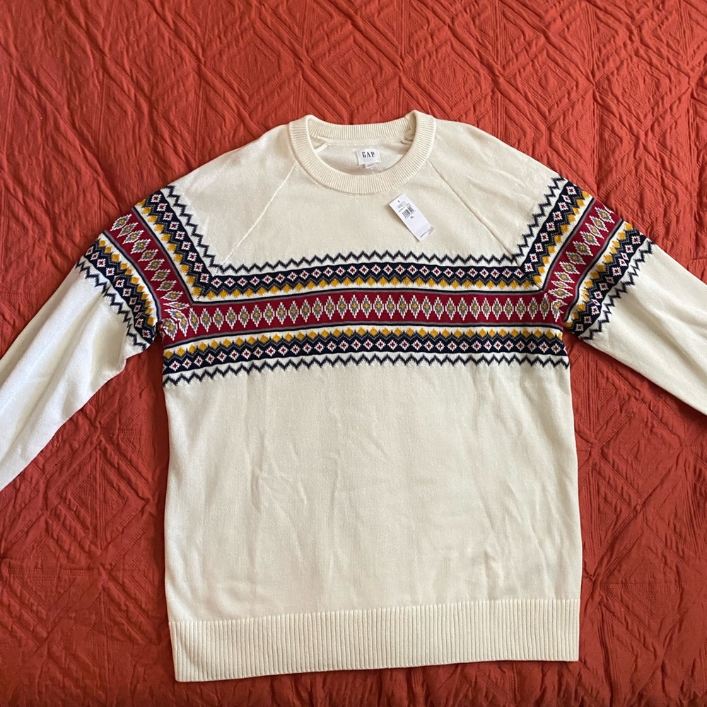 Brand New (with tags) Men’s XL Gap Sweater